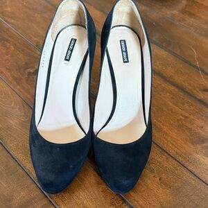Giorgio Armani Classic Black Heels Authentic